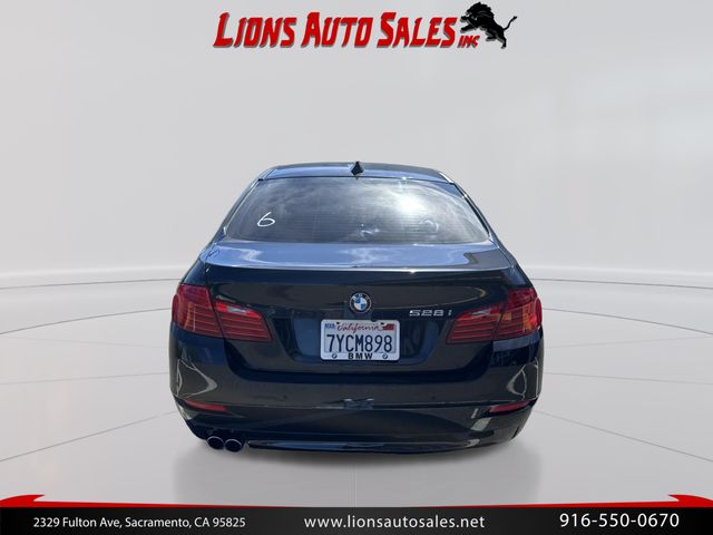 2014 BMW 5 Series 528i
