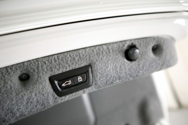 2014 BMW 7 Series 740i | Burbank, California | MDK International 2014 BMW 7 Series 740i | Burbank, California | MDK International