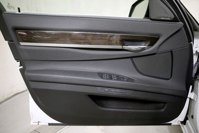 2014 BMW 7 Series 740i | Burbank, California | MDK International 2014 BMW 7 Series 740i | Burbank, California | MDK International