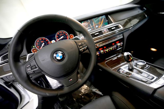 2014 BMW 7 Series 740i | Burbank, California | MDK International 2014 BMW 7 Series 740i | Burbank, California | MDK International