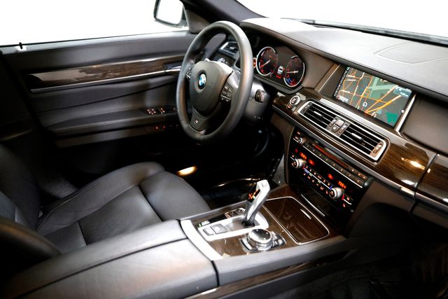 2014 BMW 7 Series 740i | Burbank, California | MDK International 2014 BMW 7 Series 740i | Burbank, California | MDK International