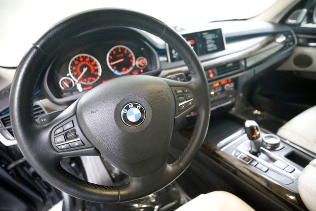 2014 BMW X5 xDrive35i | Burbank, California | MDK International 2014 BMW X5 xDrive35i | Burbank, California | MDK International