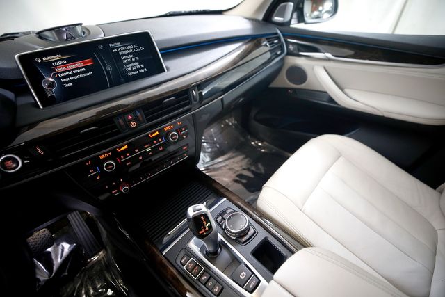 2014 BMW X5 xDrive35i | Burbank, California | MDK International 2014 BMW X5 xDrive35i | Burbank, California | MDK International