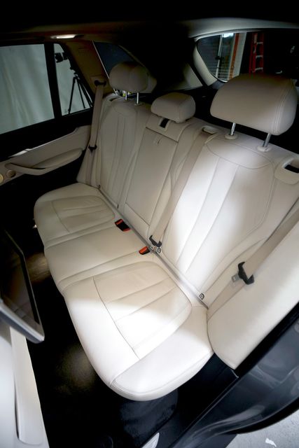 2014 BMW X5 xDrive35i | Burbank, California | MDK International 2014 BMW X5 xDrive35i | Burbank, California | MDK International