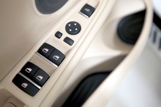 2014 BMW X5 xDrive35d | Burbank, California | MDK International 2014 BMW X5 xDrive35d | Burbank, California | MDK International