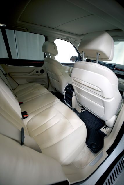 2014 BMW X5 xDrive35d | Burbank, California | MDK International 2014 BMW X5 xDrive35d | Burbank, California | MDK International