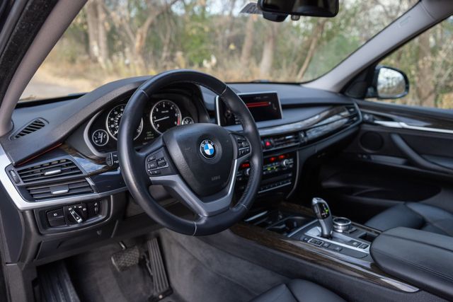 2014 BMW X5 xDrive35d w/ 31 MPG, Premium PKG, Cold Weather PKG 2014 BMW X5 xDrive35d w/ 31 MPG, Premium PKG, Cold Weather PKG