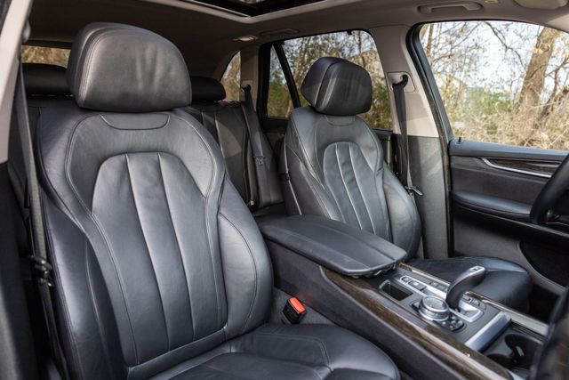 2014 BMW X5 xDrive35d w/ 31 MPG, Premium PKG, Cold Weather PKG 2014 BMW X5 xDrive35d w/ 31 MPG, Premium PKG, Cold Weather PKG