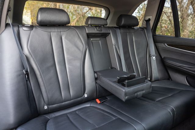 2014 BMW X5 xDrive35d w/ 31 MPG, Premium PKG, Cold Weather PKG 2014 BMW X5 xDrive35d w/ 31 MPG, Premium PKG, Cold Weather PKG