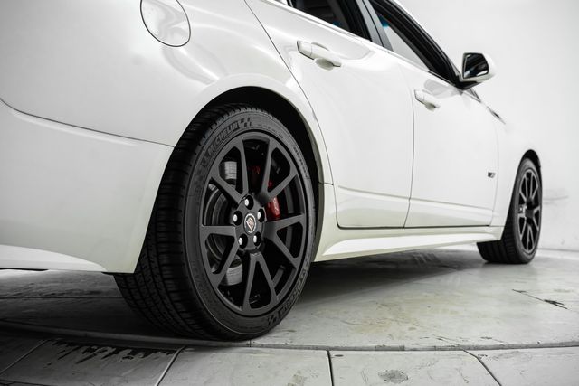 2014 Cadillac CTS-V Wagon 6speed Manual 1 of 9 in White Diamond | Dallas, TX | RPM Garage