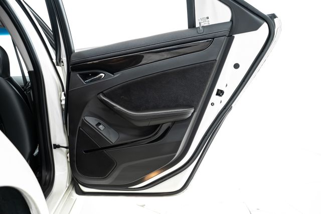 2014 Cadillac CTS-V Wagon 6speed Manual 1 of 9 in White Diamond | Dallas, TX | RPM Garage 2014 Cadillac CTS-V Wagon 6speed Manual 1 of 9 in White Diamond | Dallas, TX | RPM Garage