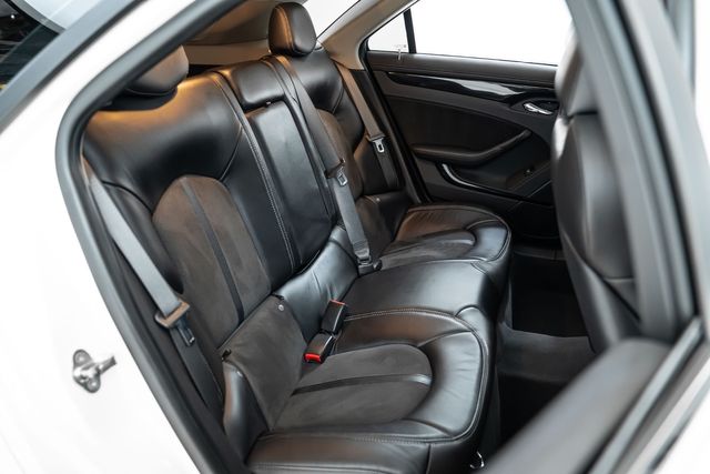 2014 Cadillac CTS-V Wagon 6speed Manual 1 of 9 in White Diamond | Dallas, TX | RPM Garage 2014 Cadillac CTS-V Wagon 6speed Manual 1 of 9 in White Diamond | Dallas, TX | RPM Garage