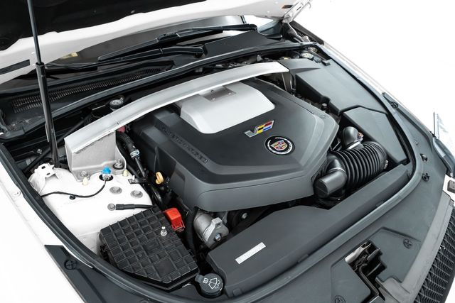 2014 Cadillac CTS-V Wagon 6speed Manual 1 of 9 in White Diamond | Dallas, TX | RPM Garage