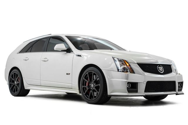 2014 Cadillac CTS-V Wagon 6speed Manual 1 of 9 in White Diamond | Dallas, TX | RPM Garage