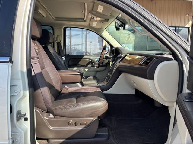 2014 Cadillac Escalade ESV Platinum | San Antonio, TX | Clear Choice Automotive South 2014 Cadillac Escalade ESV Platinum | San Antonio, TX | Clear Choice Automotive South