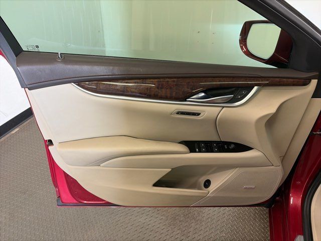 2014 Cadillac XTS Luxury Collection