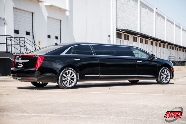 2014 Cadillac XTS LIMO