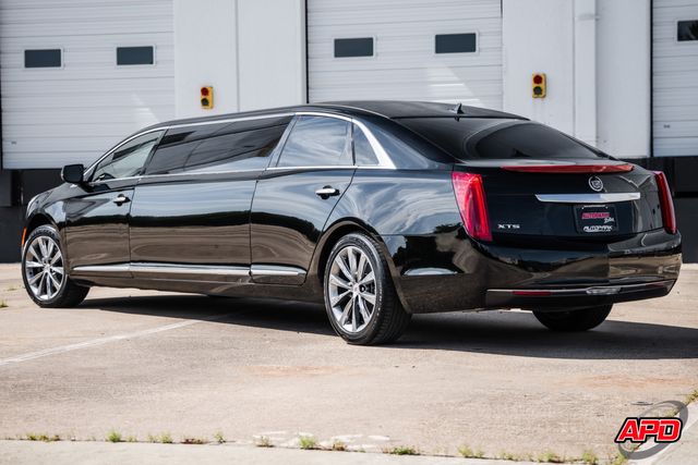 2014 Cadillac XTS LIMO 2014 Cadillac XTS LIMO