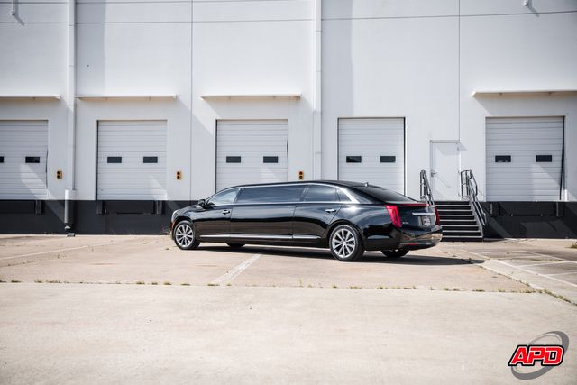 2014 Cadillac XTS LIMO
