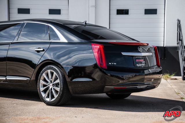 2014 Cadillac XTS LIMO