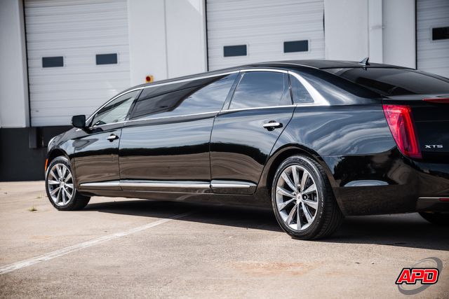 2014 Cadillac XTS LIMO 2014 Cadillac XTS LIMO