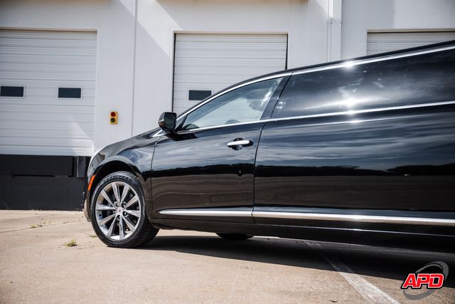 2014 Cadillac XTS LIMO 2014 Cadillac XTS LIMO