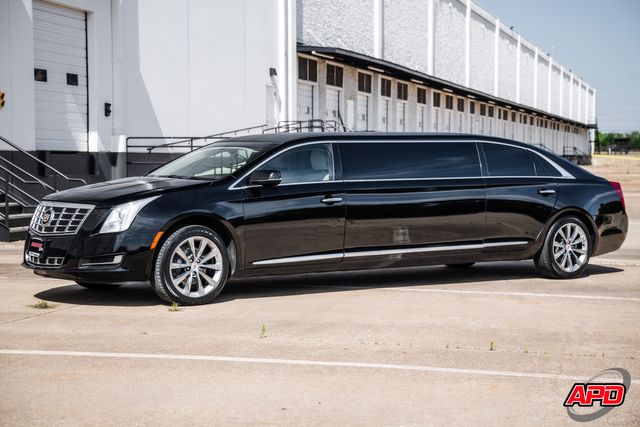 2014 Cadillac XTS LIMO 2014 Cadillac XTS LIMO