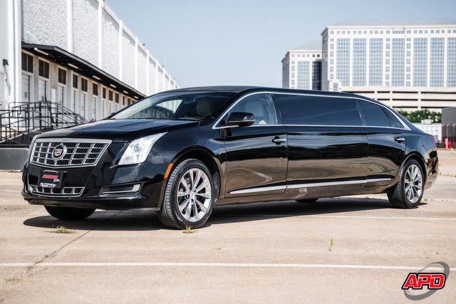 2014 Cadillac XTS LIMO 2014 Cadillac XTS LIMO