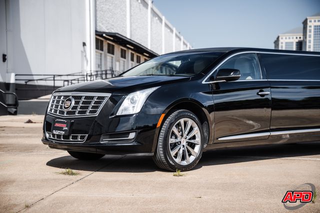 2014 Cadillac XTS LIMO 2014 Cadillac XTS LIMO