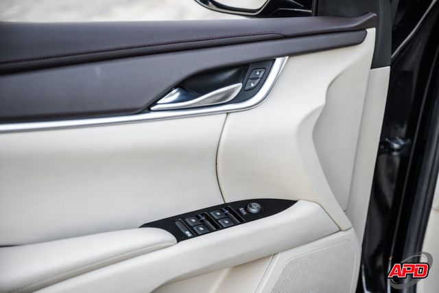 2014 Cadillac XTS LIMO 2014 Cadillac XTS LIMO