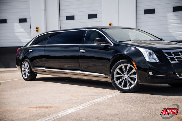 2014 Cadillac XTS LIMO 2014 Cadillac XTS LIMO
