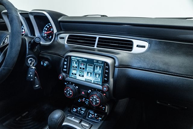 2014 Chevrolet Camaro SS 2SS w/ 1LE Track Performance Package | Carrollton, TX | Texas Hot Rides