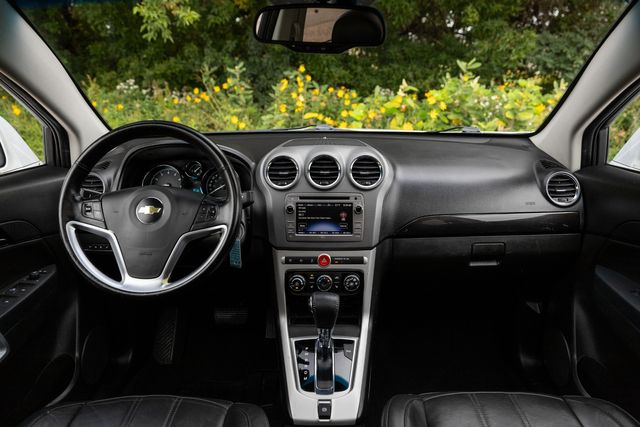 2014 Chevrolet Captiva Sport LT w/ 28 MPG, Heated Seats, Bluetooth, Moonroof 2014 Chevrolet Captiva Sport LT w/ 28 MPG, Heated Seats, Bluetooth, Moonroof