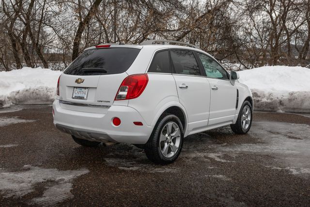 2014 Chevrolet Captiva Sport LT w/ 28 MPG, Heated Seats, Bluetooth, Moonroof
