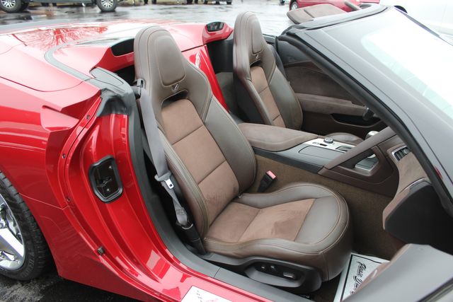 2014 Chevrolet Corvette Stingray 3LT | Granite City, Illinois | MasterCars Company Inc. 2014 Chevrolet Corvette Stingray 3LT | Granite City, Illinois | MasterCars Company Inc.