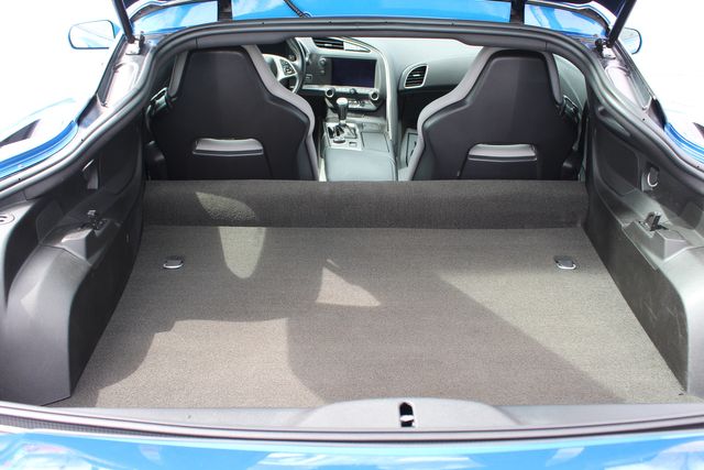 2014 Chevrolet Corvette Stingray | Granite City, Illinois | MasterCars Company Inc. 2014 Chevrolet Corvette Stingray | Granite City, Illinois | MasterCars Company Inc.