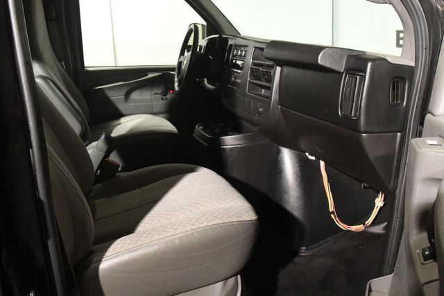 2014 Chevrolet Express 2500 Cargo | Branford, CT | Sound Auto Wholesalers 2014 Chevrolet Express 2500 Cargo | Branford, CT | Sound Auto Wholesalers