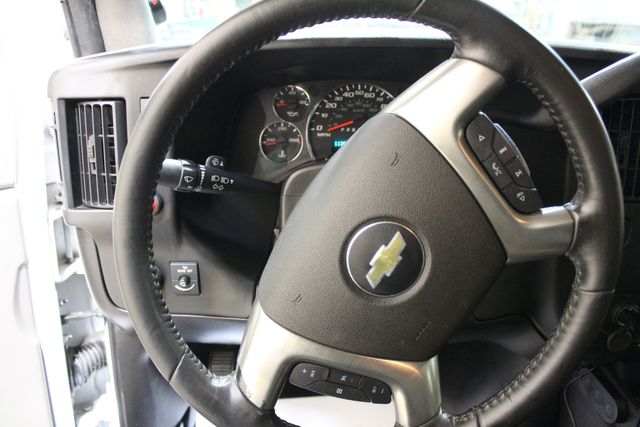 2014 Chevrolet Express Cargo Van | Roscoe, IL | Autoland Outlets 2014 Chevrolet Express Cargo Van | Roscoe, IL | Autoland Outlets