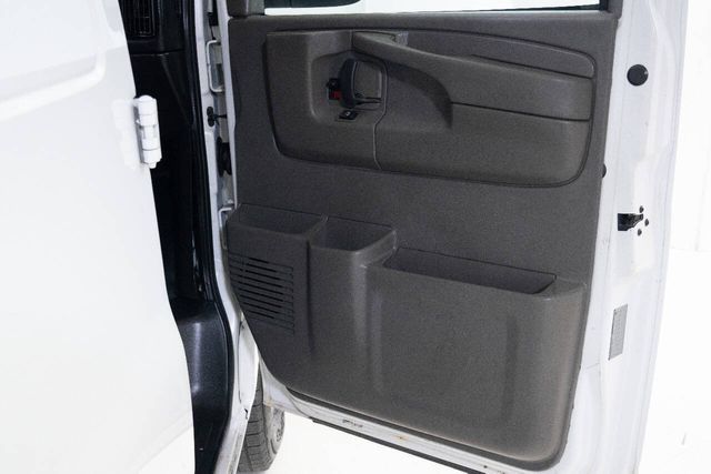 2014 Chevrolet Express 3500 | Houston, TX | Houston Auto Credit 2014 Chevrolet Express 3500 | Houston, TX | Houston Auto Credit