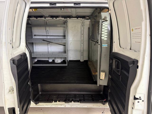 2014 Chevrolet Express 3500 | Houston, TX | Houston Auto Credit 2014 Chevrolet Express 3500 | Houston, TX | Houston Auto Credit