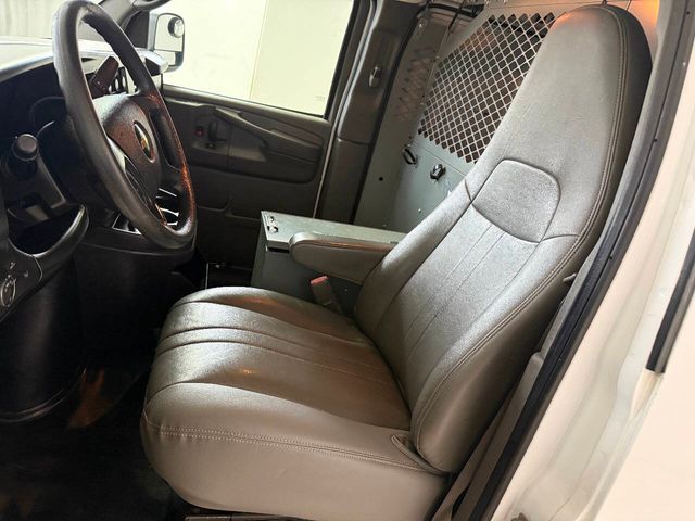 2014 Chevrolet Express 3500 | Houston, TX | Houston Auto Credit 2014 Chevrolet Express 3500 | Houston, TX | Houston Auto Credit