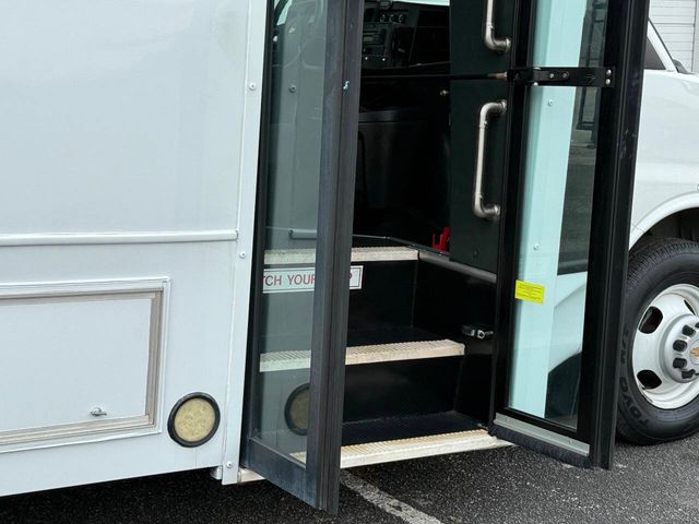 2014 Chevrolet Express 3500 | Houston, TX | Houston Auto Credit 2014 Chevrolet Express 3500 | Houston, TX | Houston Auto Credit