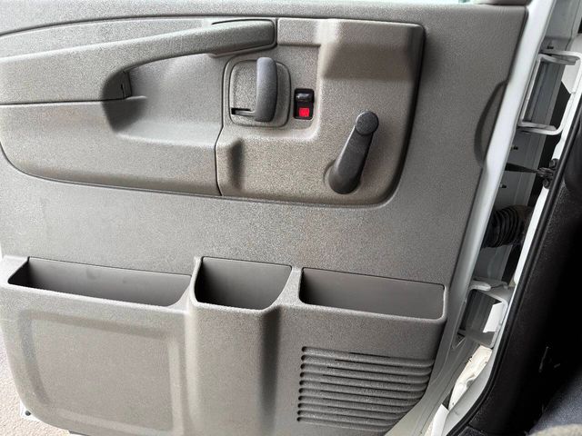 2014 Chevrolet Express 3500 | Houston, TX | Houston Auto Credit 2014 Chevrolet Express 3500 | Houston, TX | Houston Auto Credit