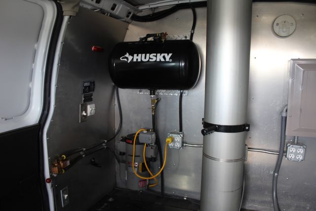 2014 Chevrolet Express Quigley 4x4 3500 | Roscoe, IL | Autoland Outlets 2014 Chevrolet Express Quigley 4x4 3500 | Roscoe, IL | Autoland Outlets