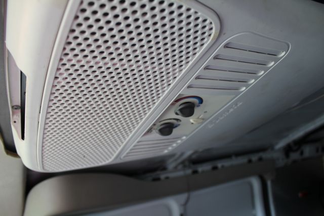 2014 Chevrolet Express Quigley 4x4 3500 | Roscoe, IL | Autoland Outlets 2014 Chevrolet Express Quigley 4x4 3500 | Roscoe, IL | Autoland Outlets