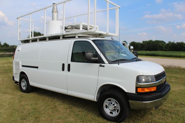 2014 Chevrolet Express Quigley 4x4 3500 | Roscoe, IL | Autoland Outlets 2014 Chevrolet Express Quigley 4x4 3500 | Roscoe, IL | Autoland Outlets