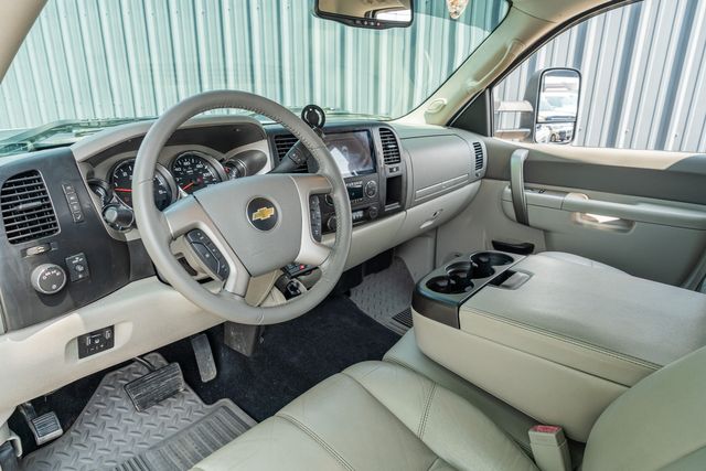 2014 Chevrolet Silverado 2500HD LT Z71 4X4 DIESEL ALLISON CLEAN LEATHER W/OPTIONS | Austin, TX | Rocky Mountain Truck Stop Austin 2014 Chevrolet Silverado 2500HD LT Z71 4X4 DIESEL ALLISON CLEAN LEATHER W/OPTIONS | Austin, TX | Rocky Mountain Truck Stop Austin