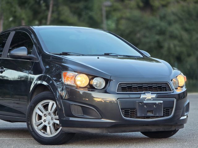2014 Chevrolet Sonic LT Auto | Reseda, CA | Angeles Auto Alliance 2014 Chevrolet Sonic LT Auto | Reseda, CA | Angeles Auto Alliance