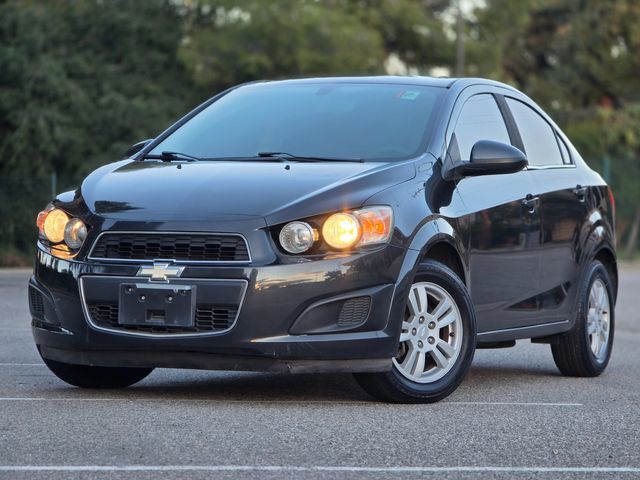 2014 Chevrolet Sonic LT Auto | Reseda, CA | Angeles Auto Alliance 2014 Chevrolet Sonic LT Auto | Reseda, CA | Angeles Auto Alliance