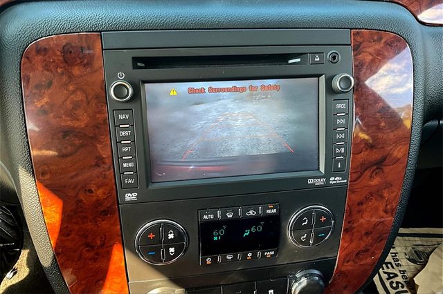 2014 Chevrolet Suburban LTZ